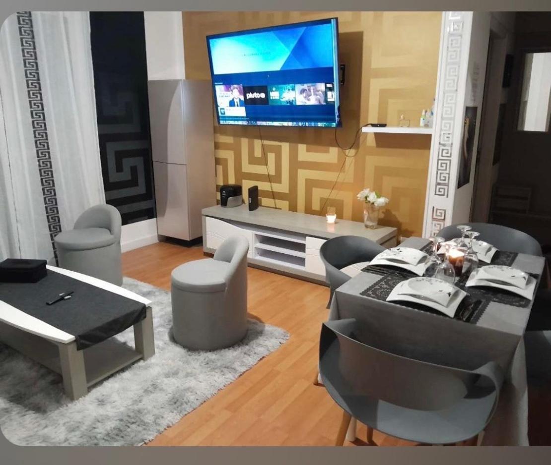 Agreable Appartement Reims Extérieur photo
