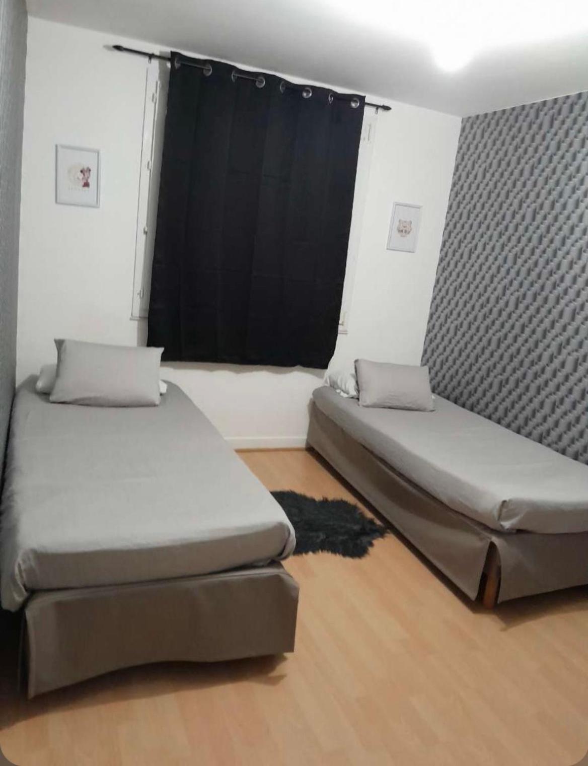 Agreable Appartement Reims Extérieur photo